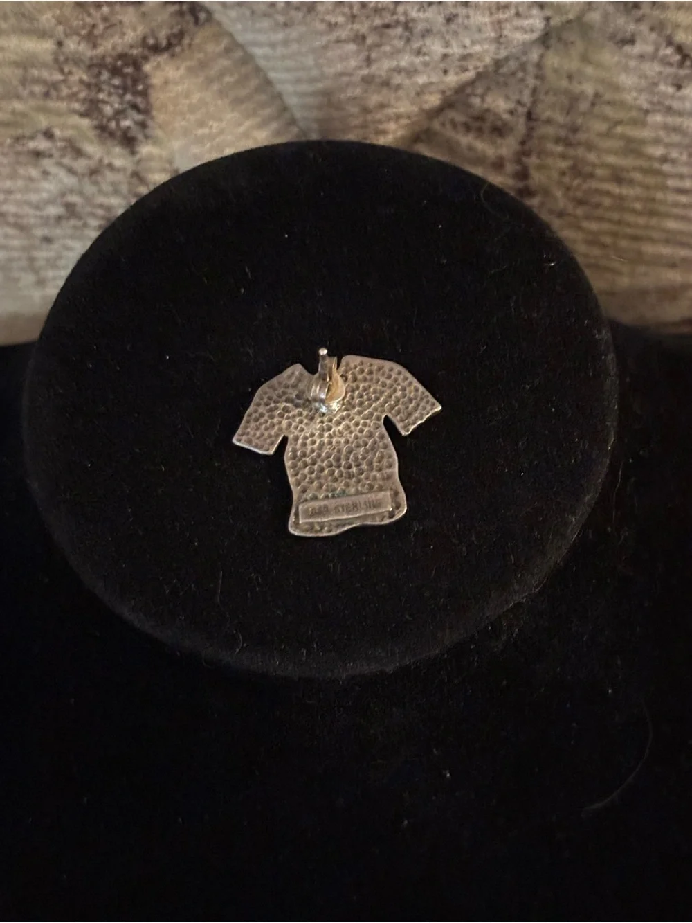 925 Sterling Silver Vintage T-Shirt Charm Brooch